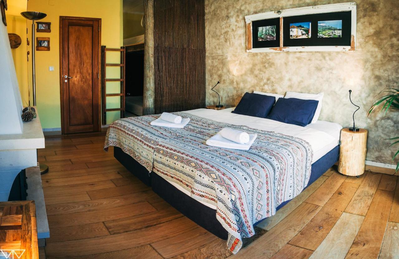 Star Pine Lodge Sintra Exterior photo